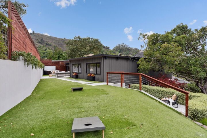 Property Photo: 815 Autumn Lane CA 94941