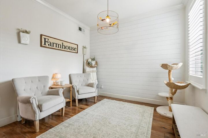 Property Photo: 303 Jacquelyn Lane CA 94952