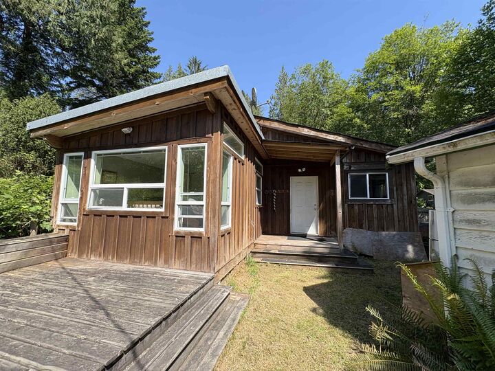 Property Photo: 660 Andy's Bay Road BC V0N 1V0