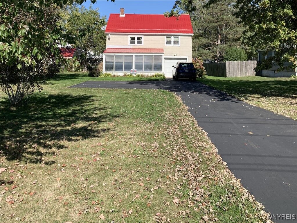 Property Photo:  1291 Bullis Road  NY 14059 