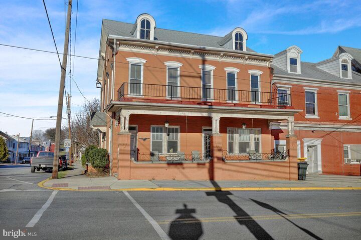 Property Photo: 161 W High Street PA 19567