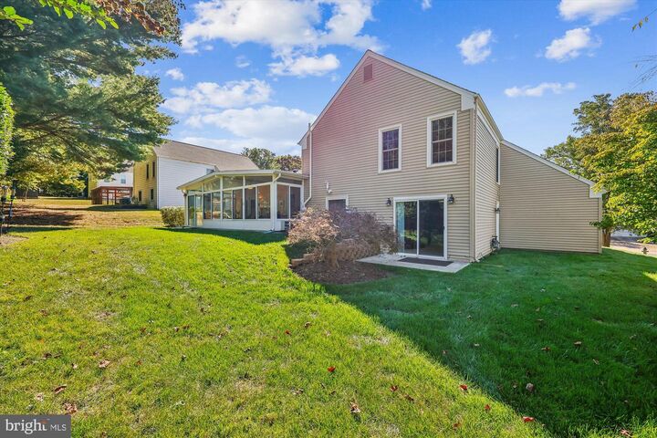 Property Photo:  9013 Wandering Trail Drive  MD 20854 