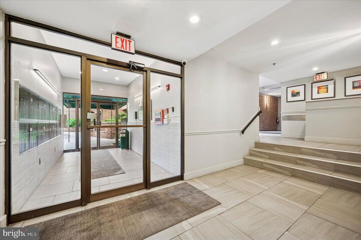 Property Photo: 19 Rock Hill Road 7-D PA 19004