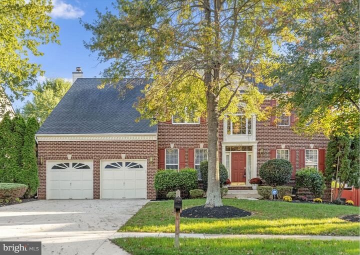 Property Photo: 17105 Aspen Leaf Drive MD 20716