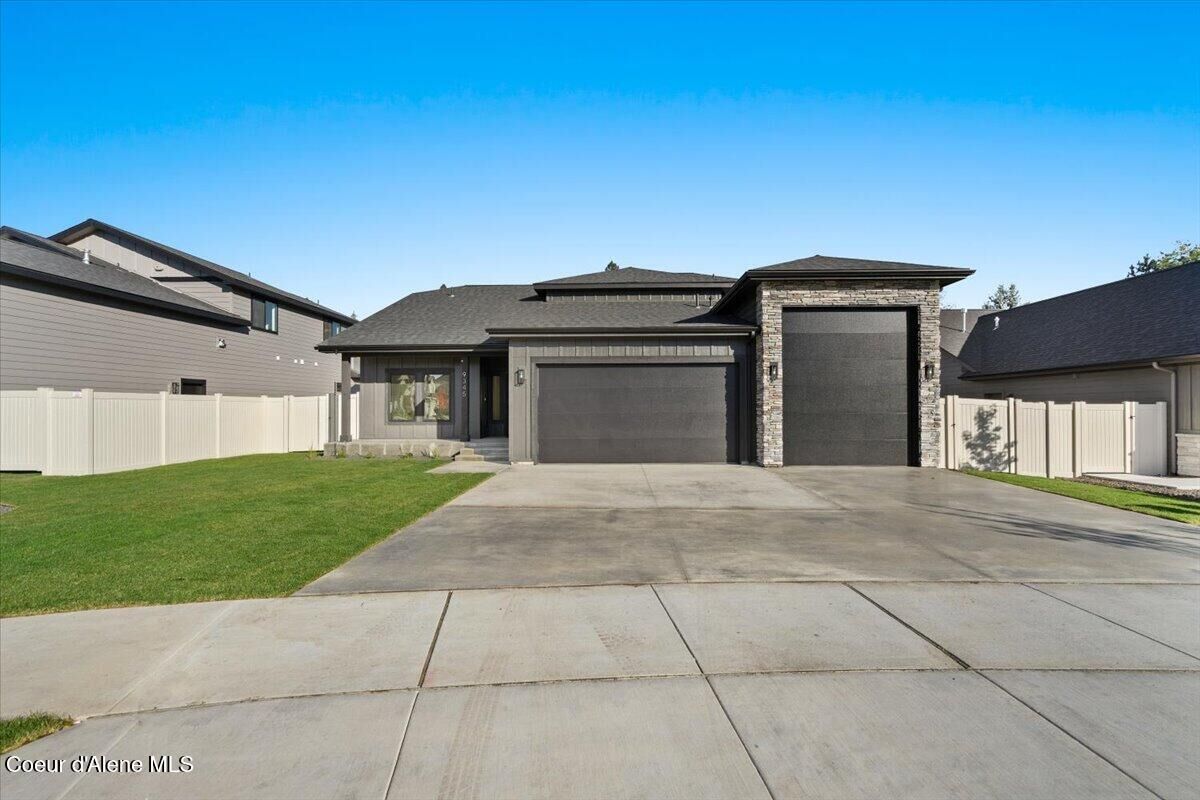 Property Photo: 9345 N Secretariat Ln ID 83835