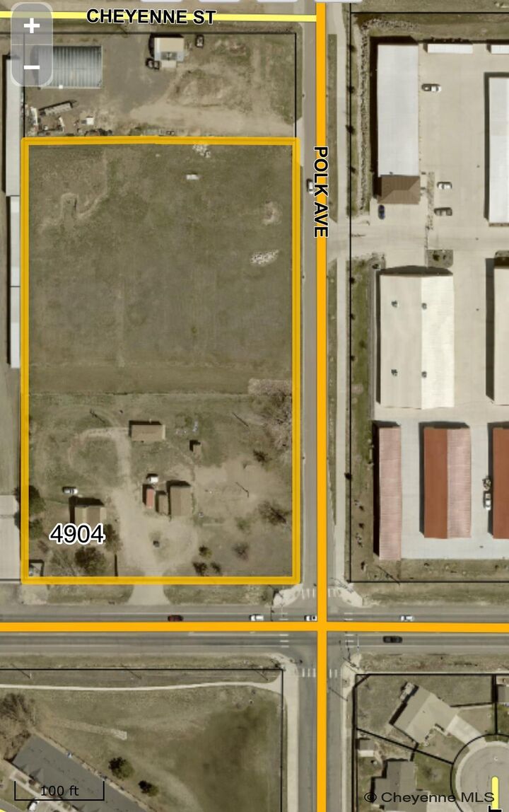 Property Photo:  4904 E Pershing Blvd  WY 82001 