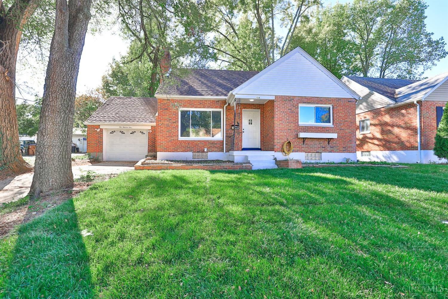 Property Photo:  104 Waverly Avenue  OH 45405 