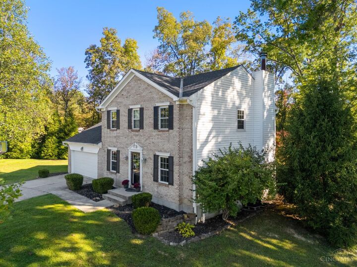 Property Photo: 2223 Lobrook Court OH 45102