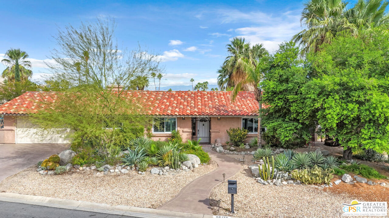 Property Photo: 48125 Anita Cir CA 92260