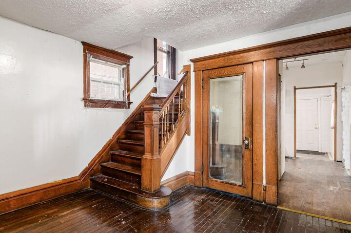 Property Photo: 855 Studer Avenue OH 43206