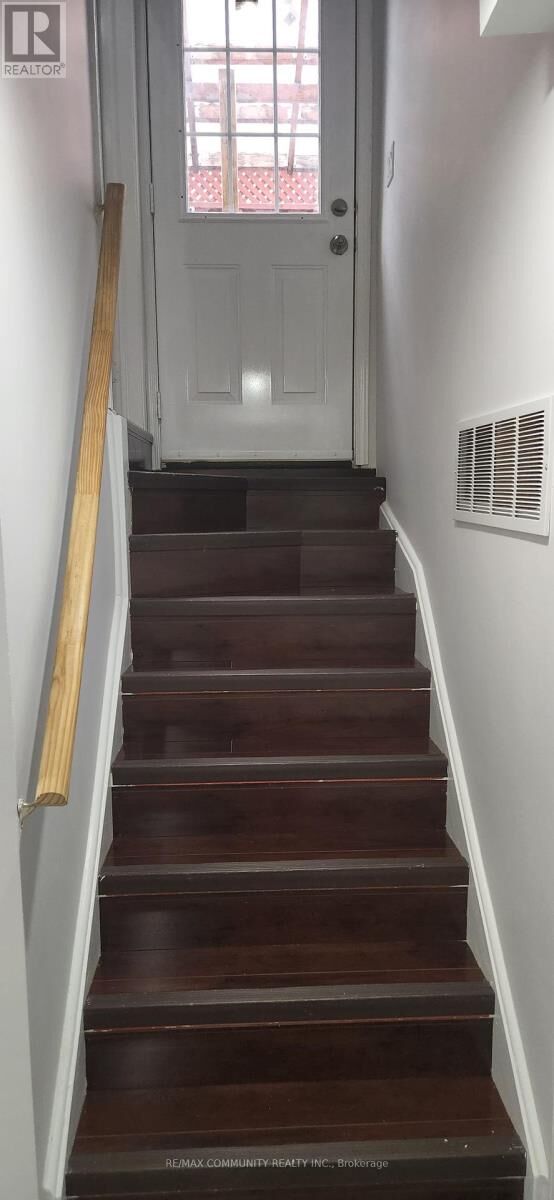 Property Photo:  24 Sandham Crescent Basement  ON L3S 4J7 