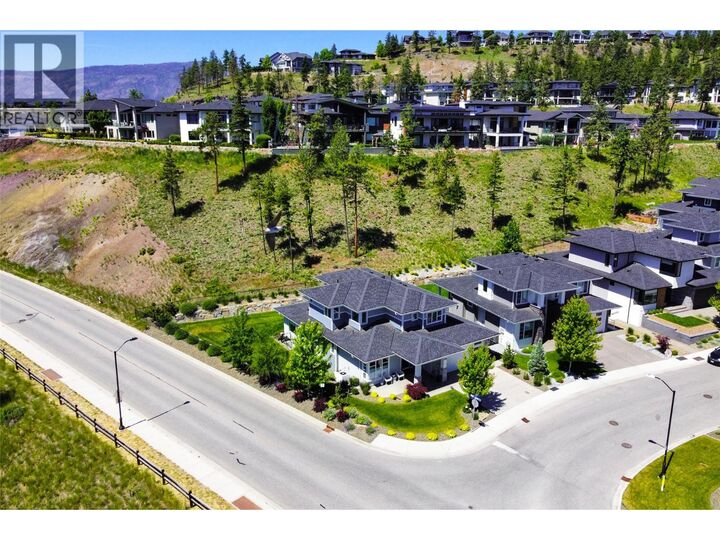 Photo de la propriété: 218 Echo Ridge Drive BC V1V 0C9