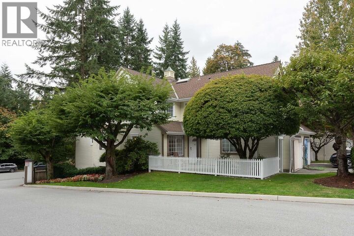 Photo de la propriété:  3939 Indian River Drive 63  BC V7G 2P6 