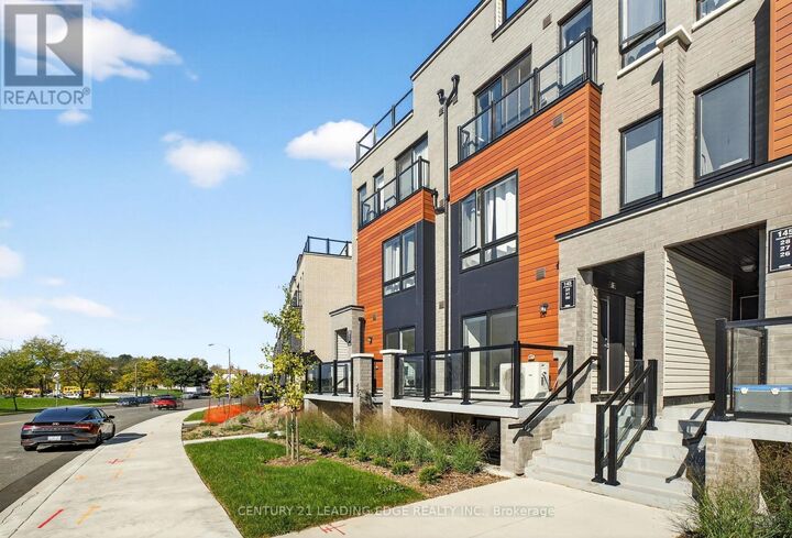 Property Photo: 145 Tapscott Road 32 ON M1B 1E7