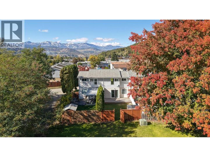 Property Photo:  3366 Laurel Crescent  BC V1R 4M5 