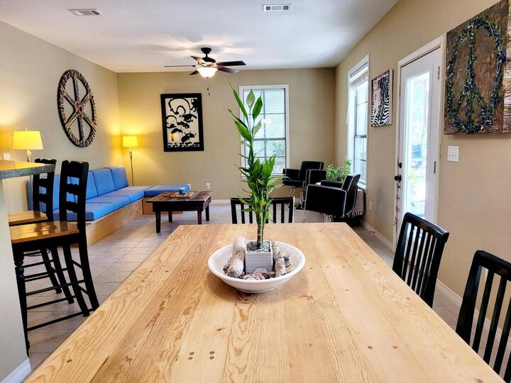 Property Photo: 69 Apple Court FL 32459