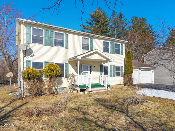 Property Photo:  12 Pine Avenue  NY 12095 