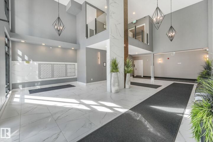 Property Photo: 528 Griesbach Parade Parade NW 206 AB T5E 6X2