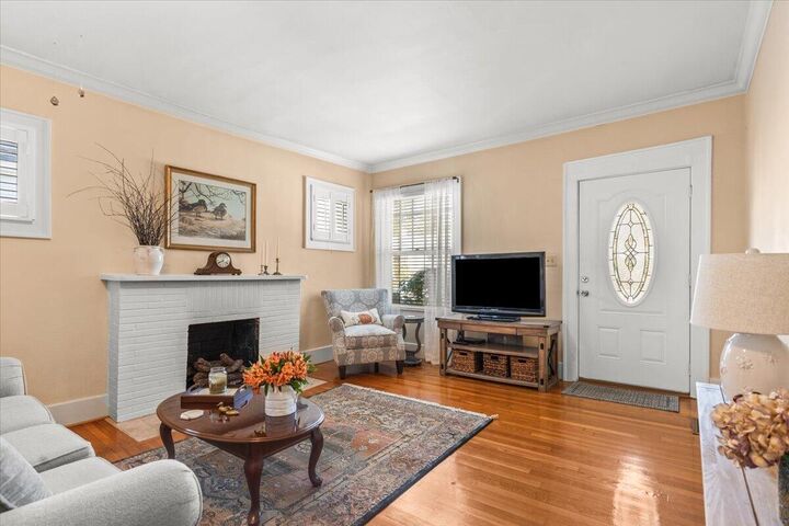 Property Photo: 1206 Russell Street TN 37405