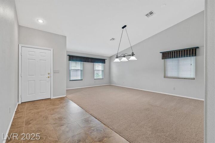 Property Photo: 1010 Silver Retreat Court NV 89002