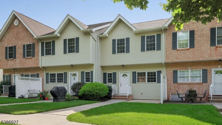 Property Photo: 16 Riga Ct NJ 07076