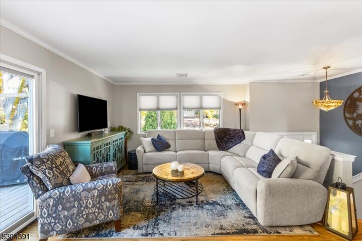 Property Photo: 17 Amisa Ct NJ 07422