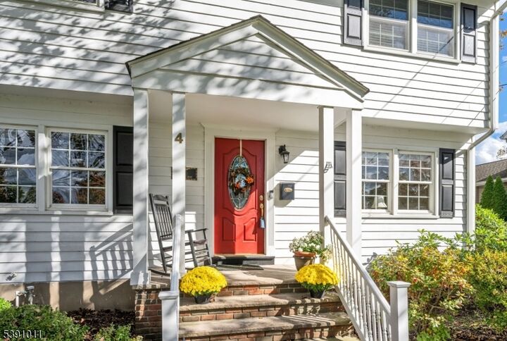 Property Photo:  4 Reynolds Rd  NJ 07440 