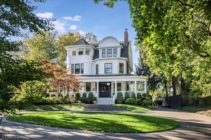 120 Ridgewood Ave  Glen Ridge Boro Twp. NJ 07028 photo
