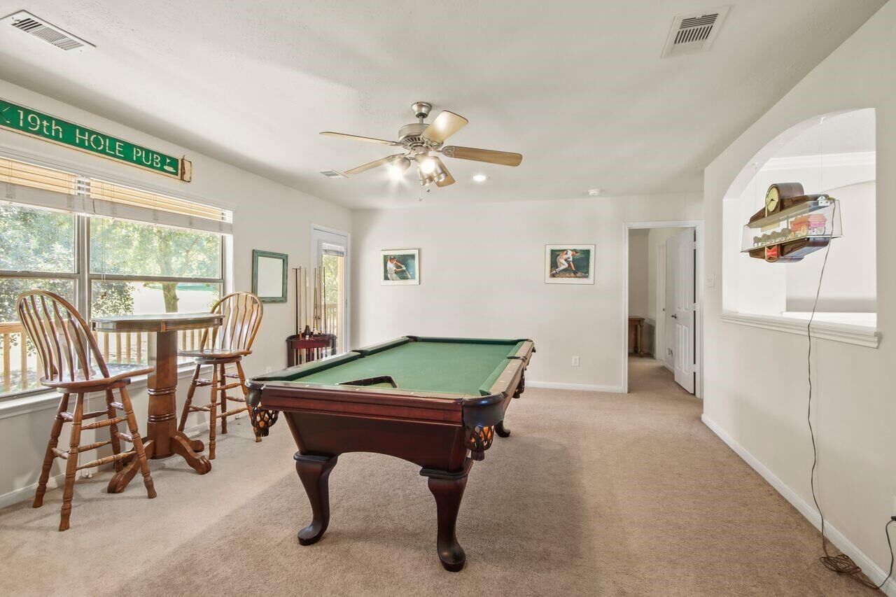 Property Photo:  138 Harbour Town Drive  TX 77356 