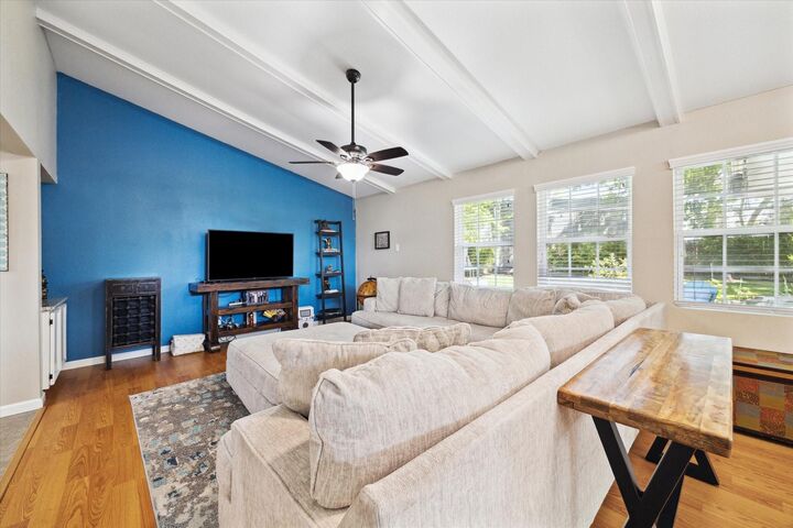 Property Photo: 1515 Durango Drive TX 77055