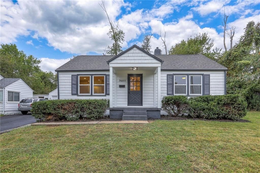 Property Photo:  7605 Sni A Bar Terrace  MO 64129 