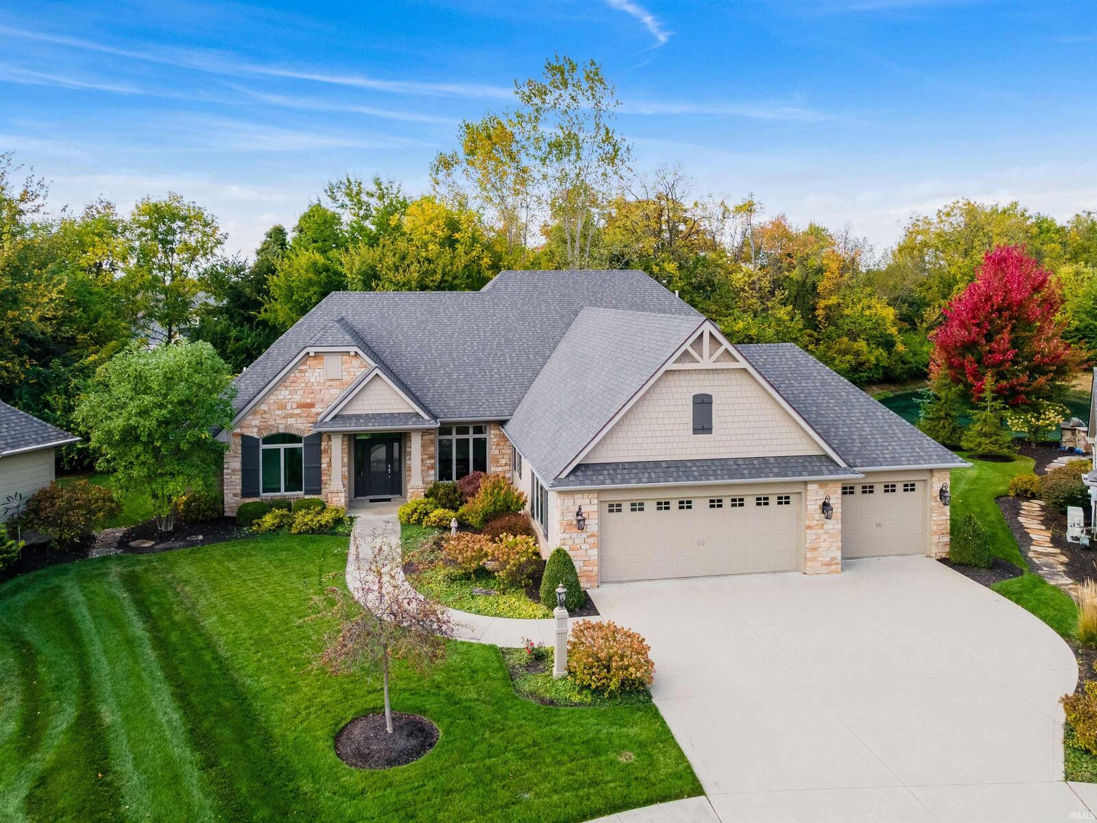 Property Photo:  335 Ephron Court  IN 46748 