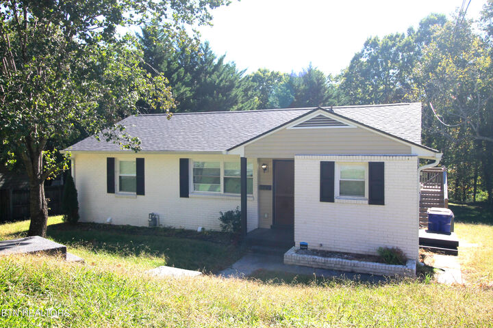 Property Photo: 130 Andover Circle TN 37830