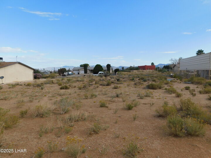 Property Photo: 7620 E Monte Tesoro Dr AZ 86401