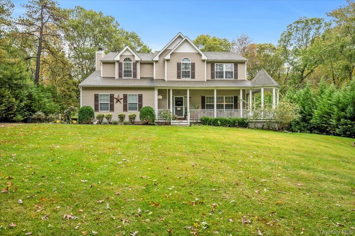 10 Cedar Grove Terrace  Middle Island NY 11953 photo