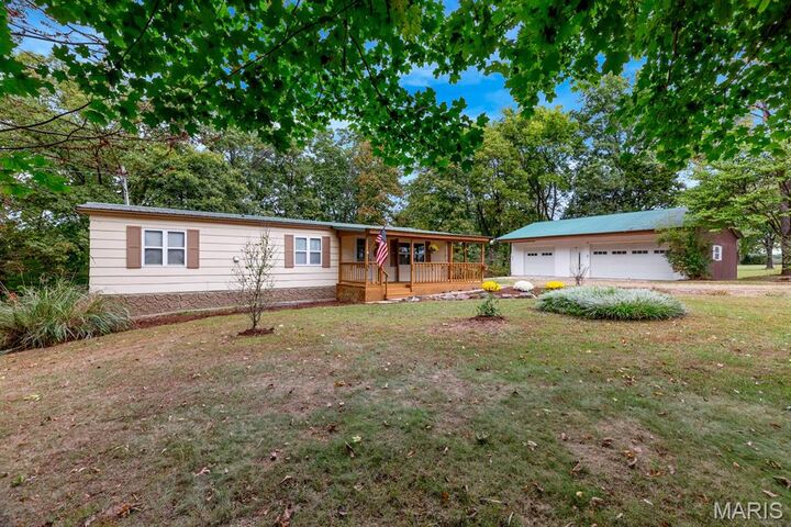 Property Photo: 6 Davis Road MO 63379