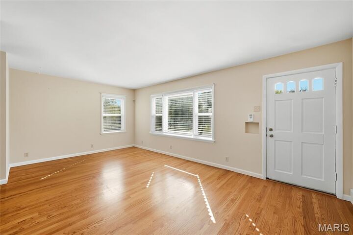 Property Photo: 9833 Eastbrook Drive MO 63114
