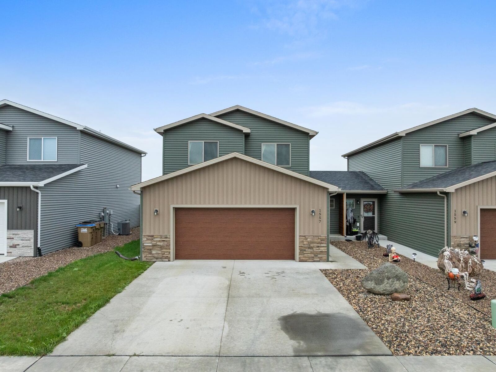 Property Photo: 1557 47th Loop SE ND 58701