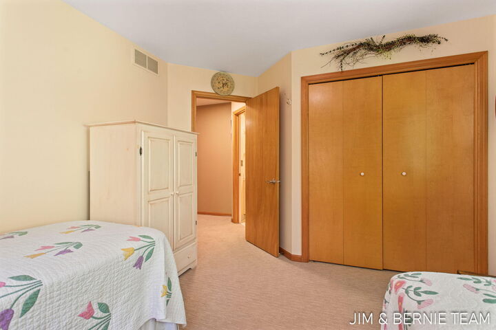Property Photo: 4580 N Lakeshore Drive MI 49424