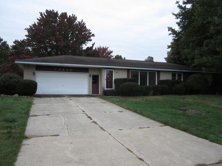12238 Riley Street  Holland MI 49424 photo