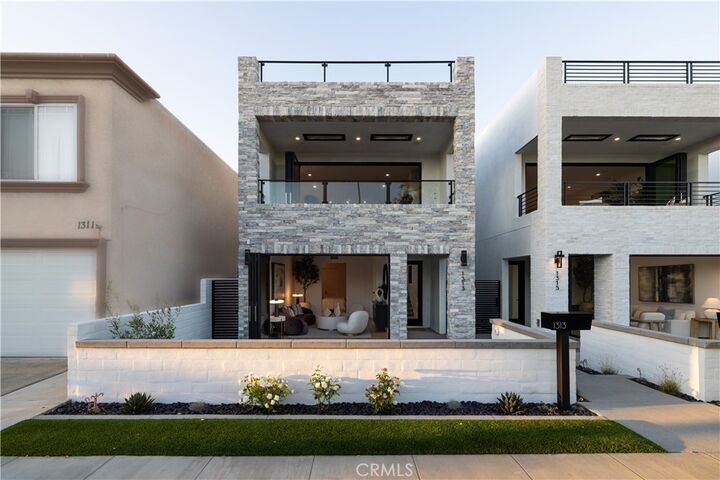 Property Photo: 1313 Ocean Avenue CA 90740