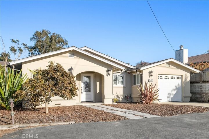Property Photo: 1510 13th Street CA 93402