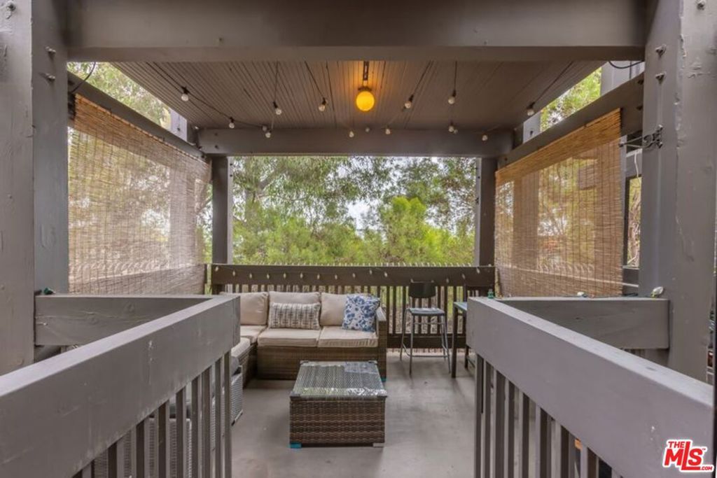 Property Photo:  7765 W 91st Street A2117  CA 90293 