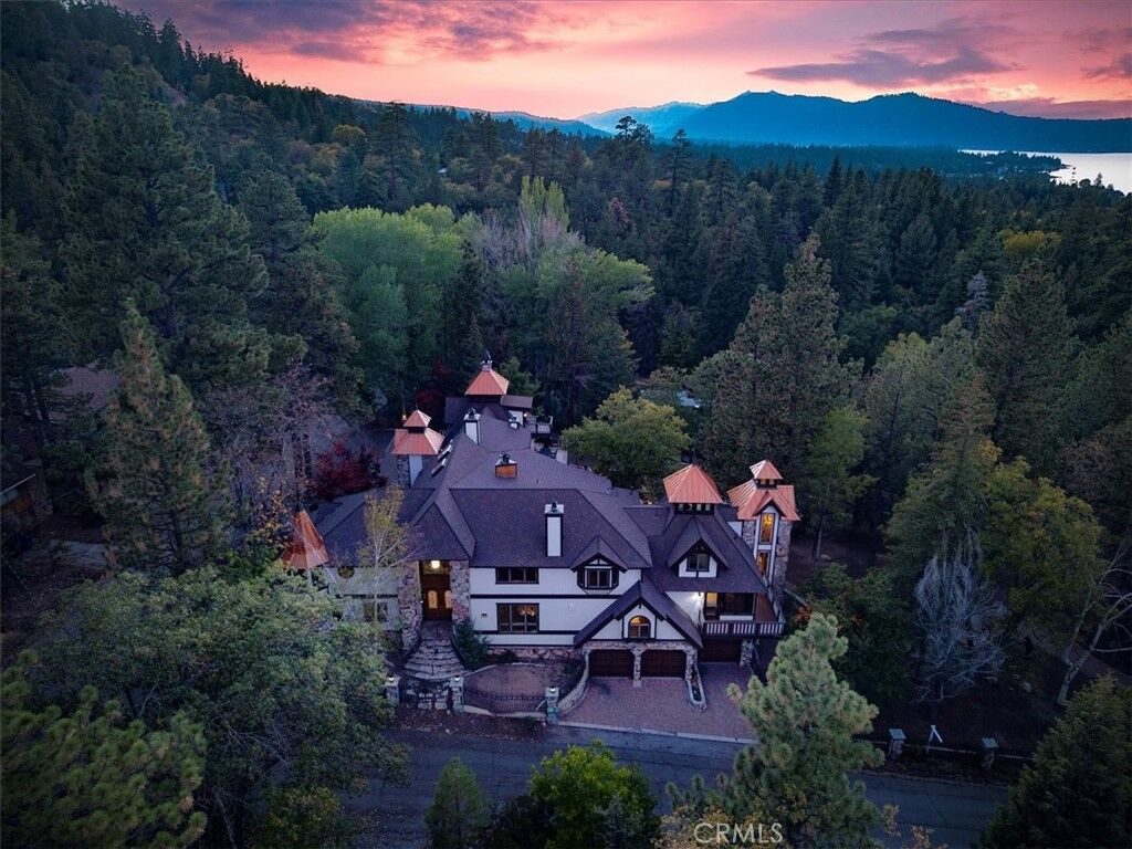 Property Photo: 848 Jeffries CA 92315