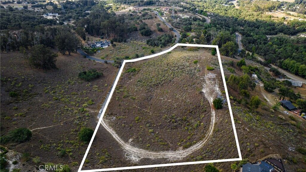 Property Photo: 1190 Montecito Ridge Drive CA 93420