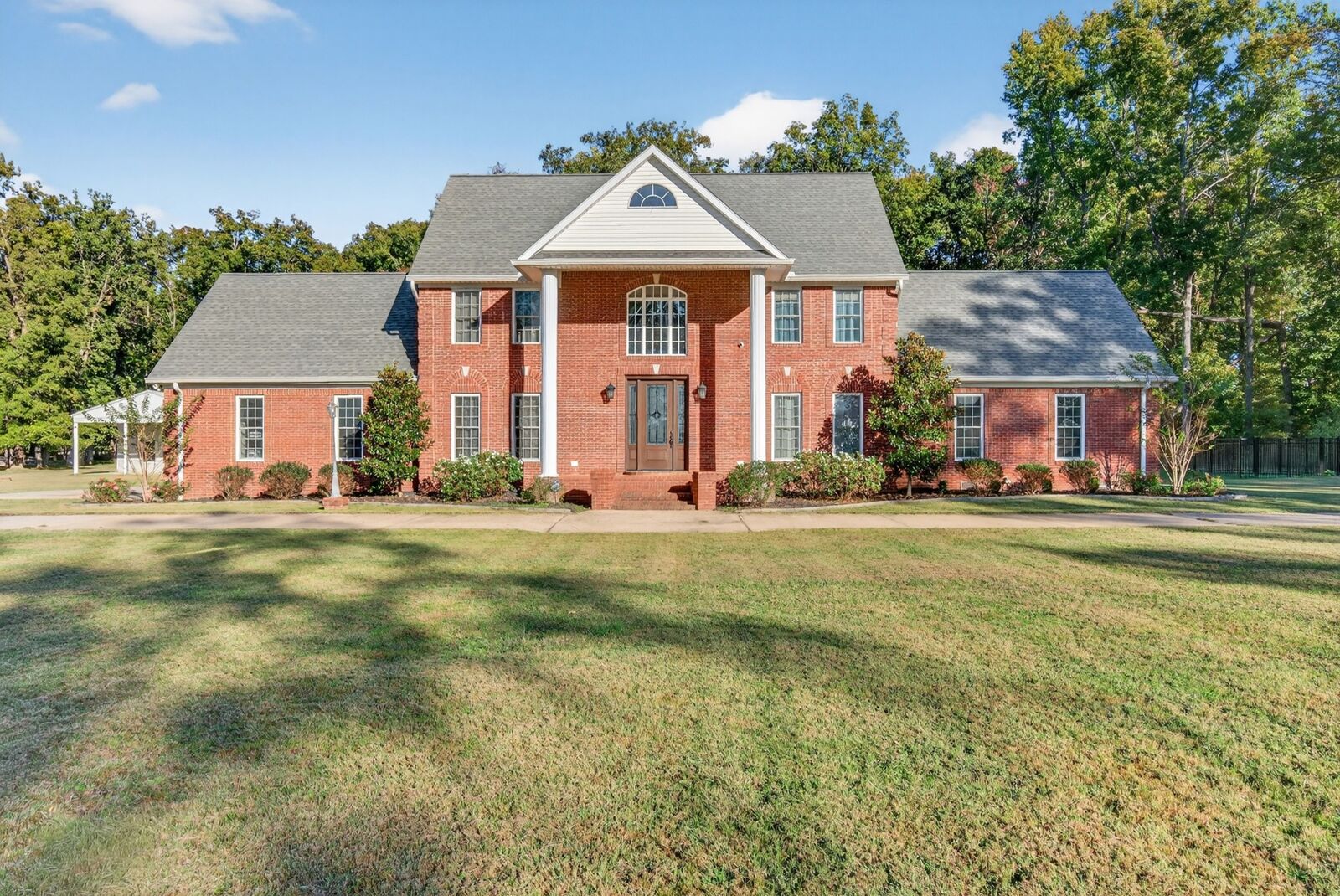 Property Photo: 2614 Rice Humphrey Rd TN 38251