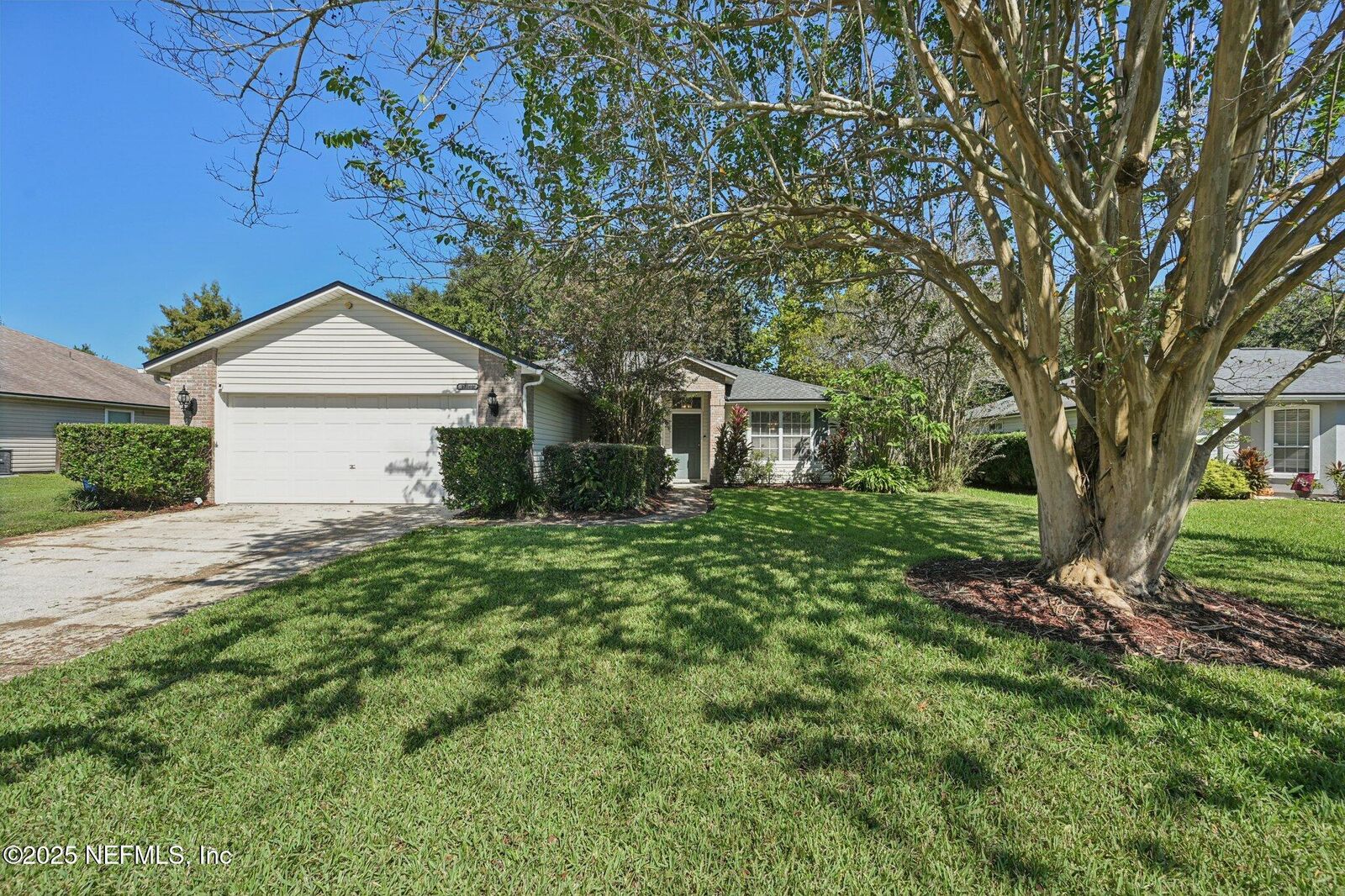 Property Photo: 12369 Shore Acres Drive FL 32225