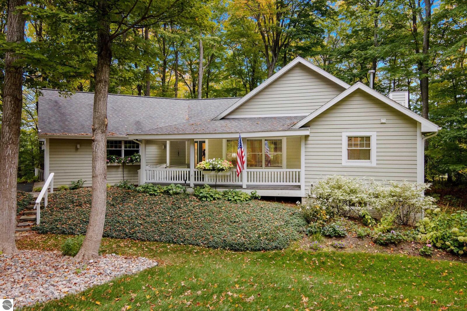 Property Photo:  5798 Bay Meadows Drive  MI 49684 