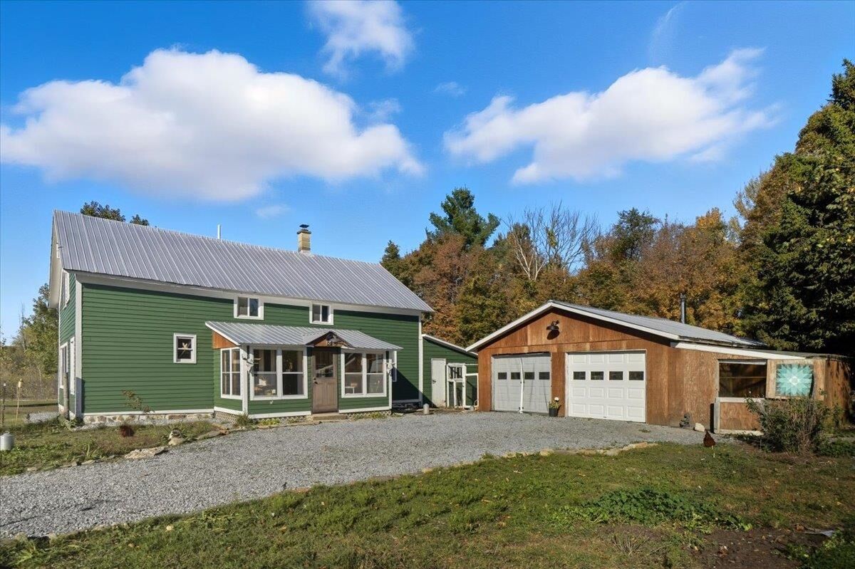 Property Photo: 84 Beebe Hill Road VT 05468