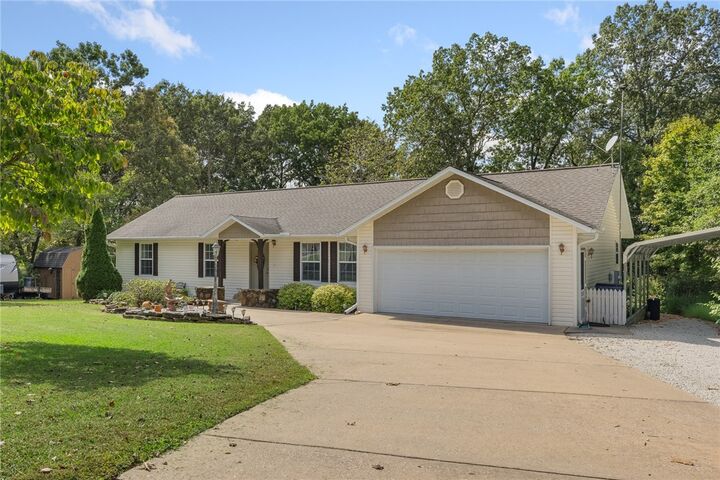 Property Photo: 2879 Lacy Lane AR 72601
